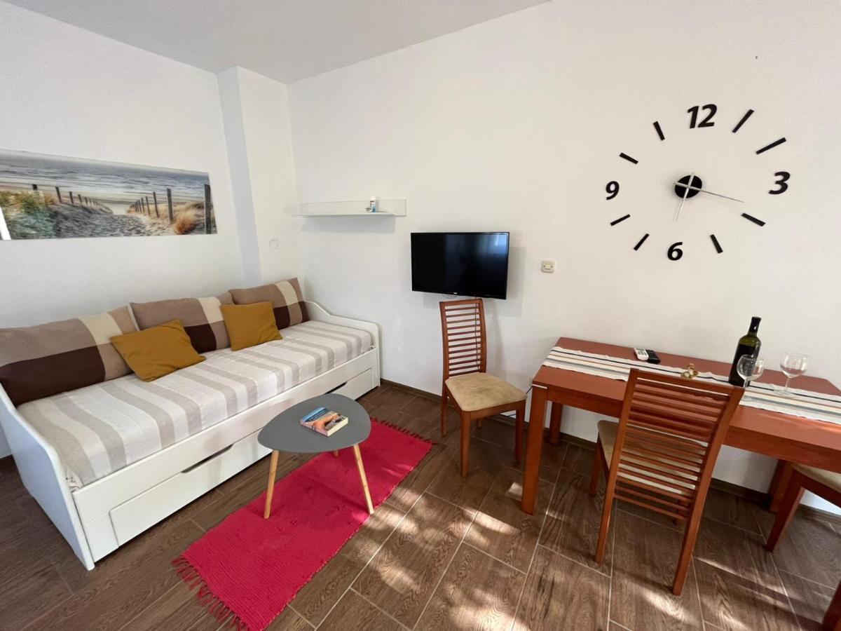 Studio Apartman San 3 Ližnjan Eksteriør bilde